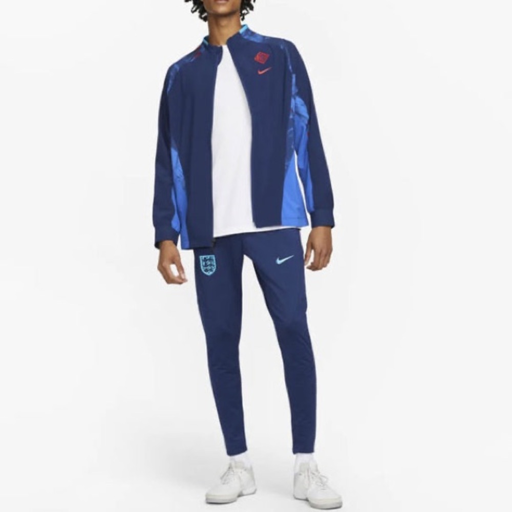 Nike England AFW Dri Fit Woven Soccer Zip Up Jacket Blue Multicolor size‎ Medium
